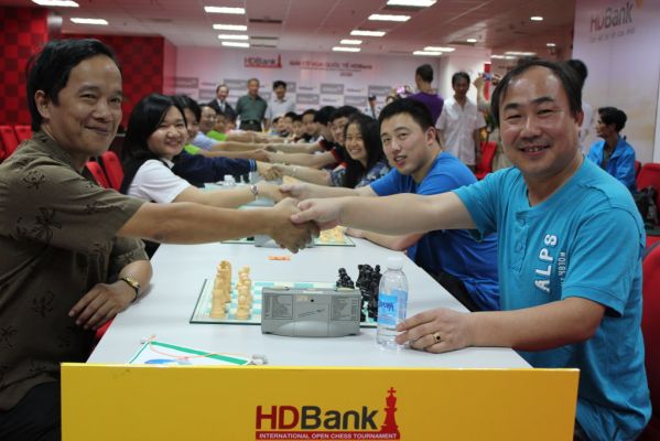 hcmqingdao02.jpg