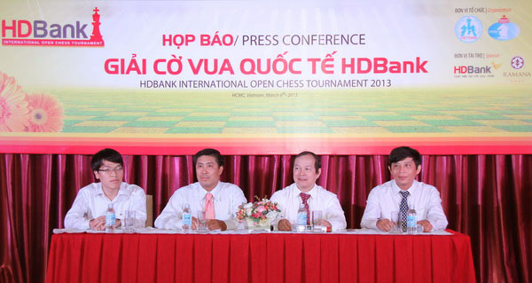 Họp báo giải cờ vua quốc tế HDBank 2013