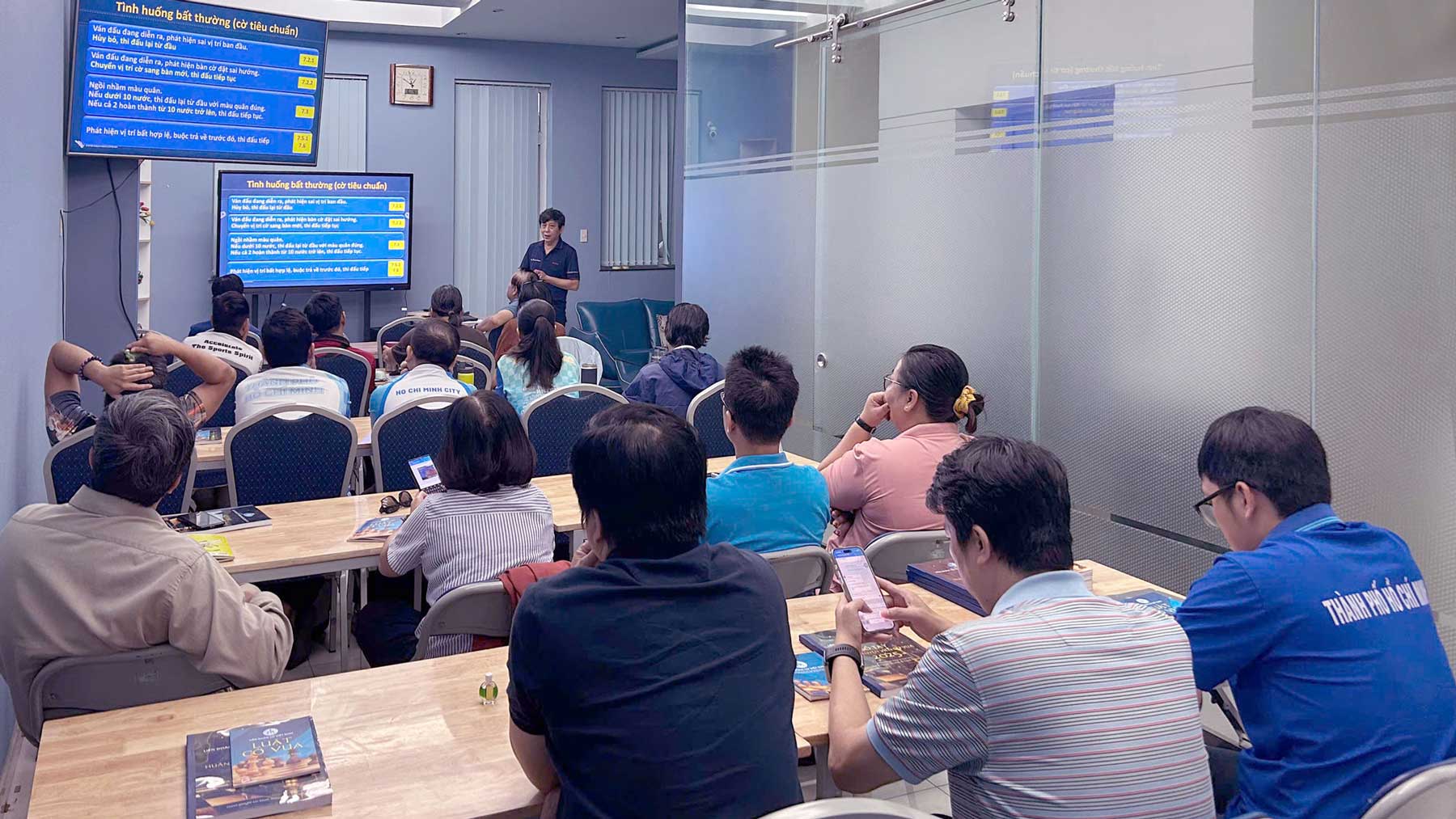 Liên đoàn Cờ TP.HCM tổ chức cập nhật kiến thức chuyên sâu cho huấn luyện viên đội tuyển TPHCM